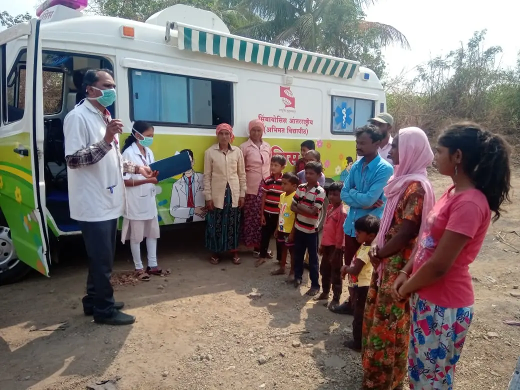 Inauguration of Mobile Medical Unit Van-Handing over keys